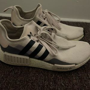 Adida’s Sneakers